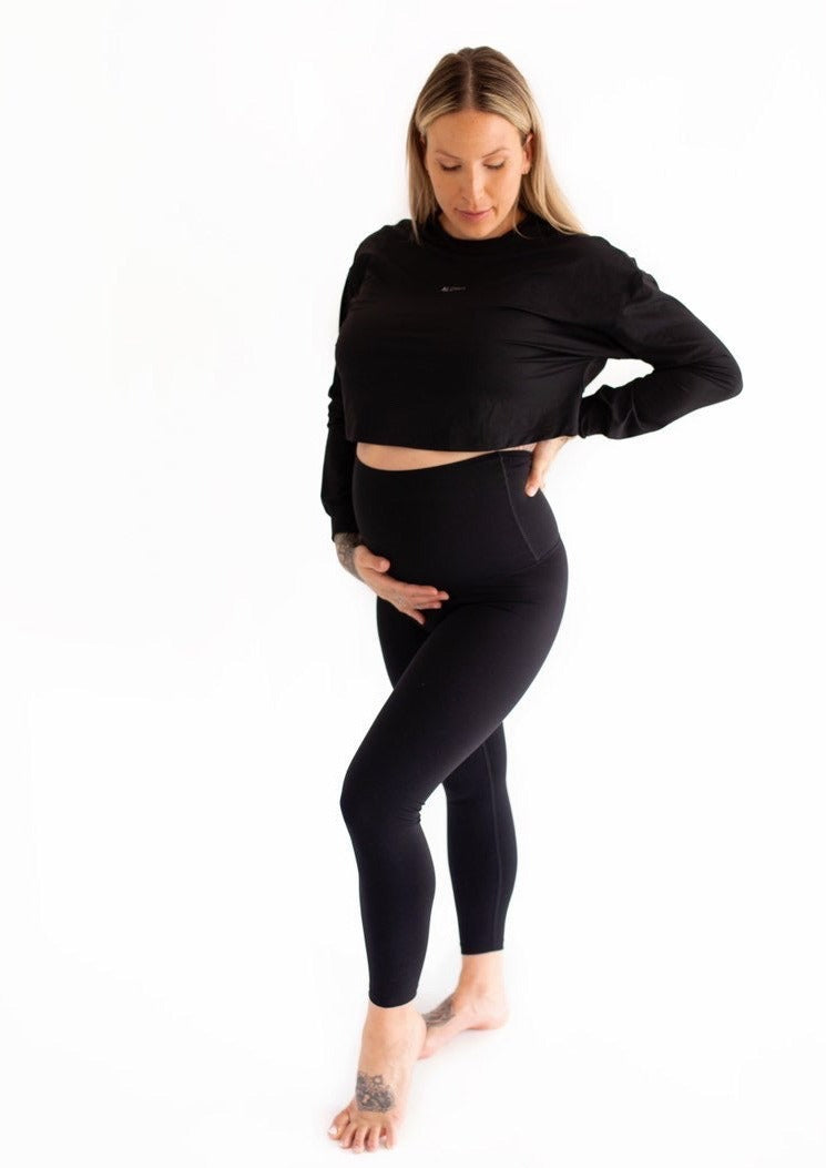 Maternity Leggings Leggings Maternity Fashion Pregnancy Fashion Model: NORI  in 3/4 or LONG GOLF in Long From Torelle -  Sweden