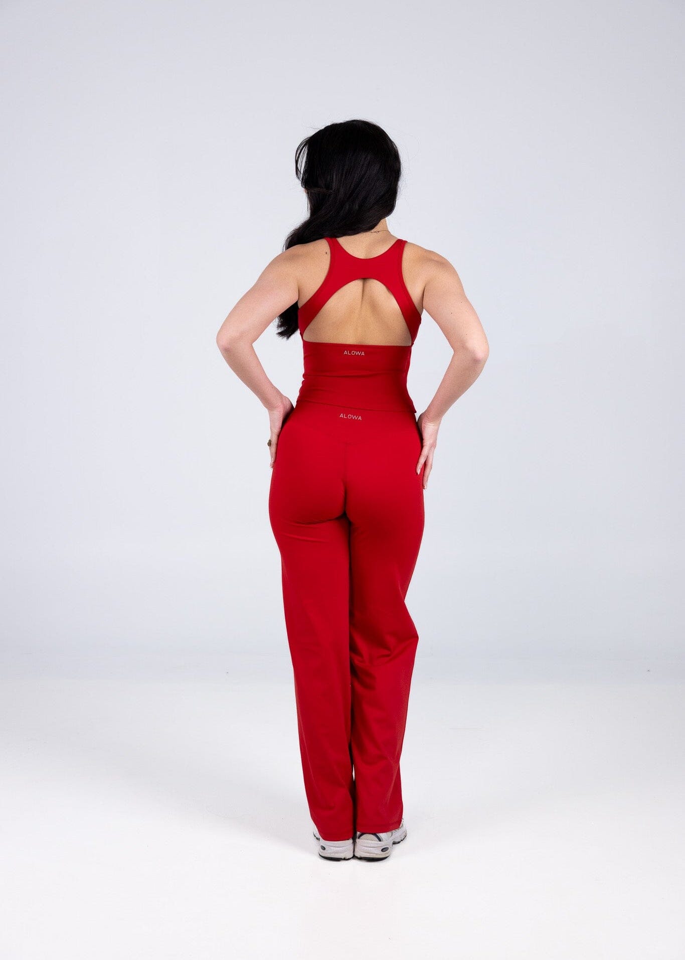 Mylo straight Leg Leggings Red Cherry – ALOWA APPAREL